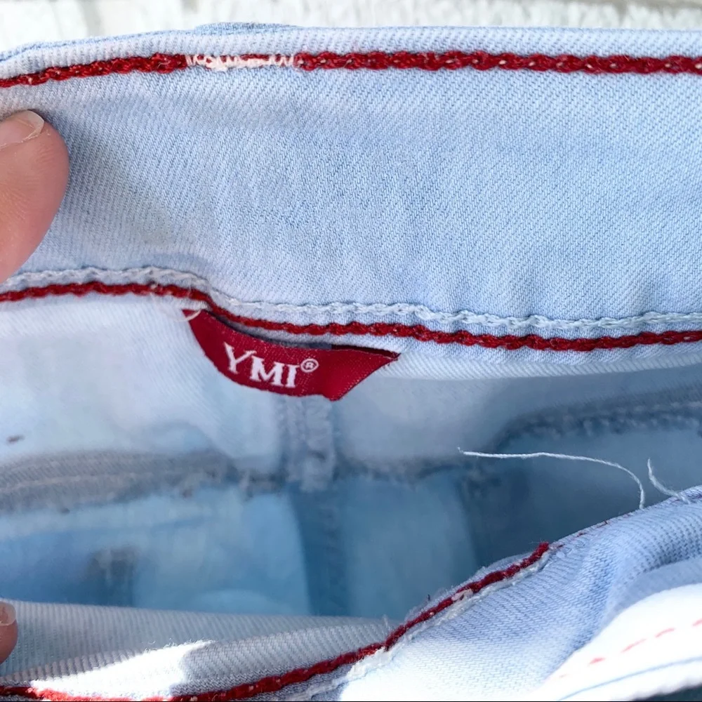 💕 YMI Light Wash Skinny Jeans Size 1👖 - Picture 8 of 9